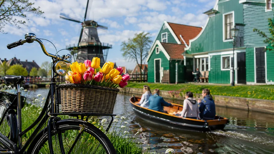 Biking & Boating at Zaanse Schans
