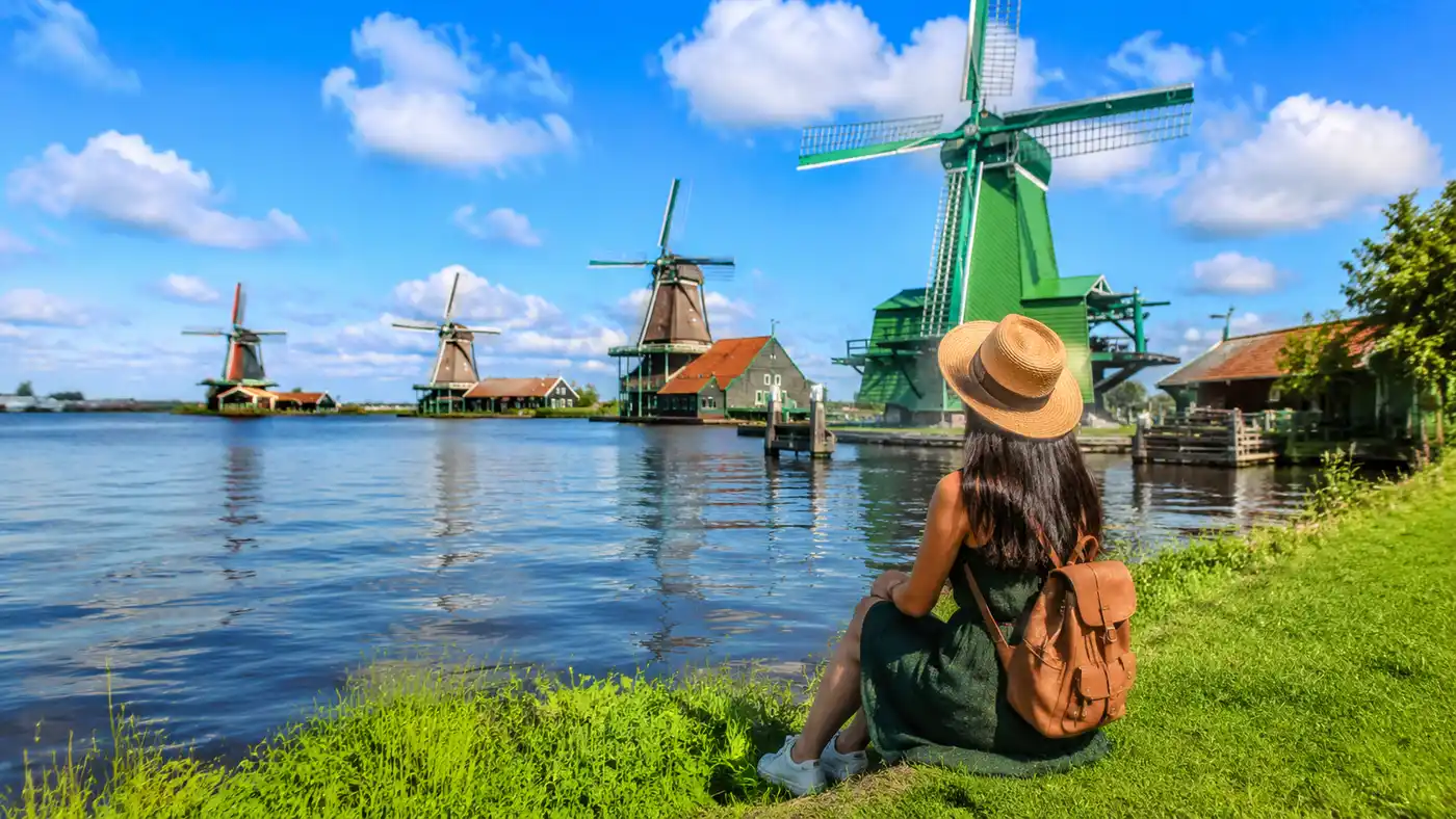 How to Get to Zaanse Schans from Amsterdam